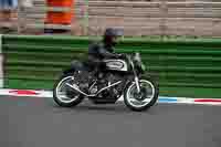 Vintage-motorcycle-club;eventdigitalimages;mallory-park;mallory-park-trackday-photographs;no-limits-trackdays;peter-wileman-photography;trackday-digital-images;trackday-photos;vmcc-festival-1000-bikes-photographs